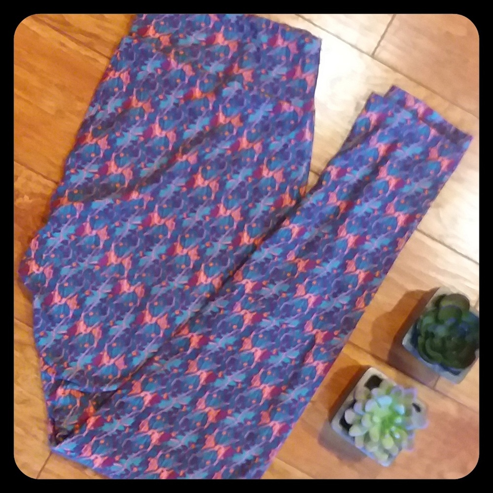 TC Teal Coral & Mint Retro leggings Lularoe